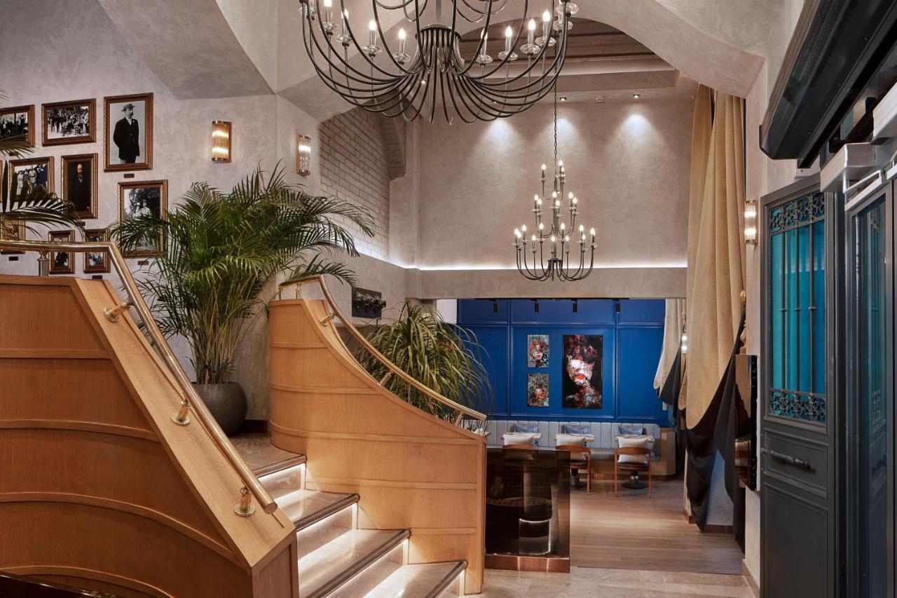 Decamondo Galata, A Tribute Portfolio Hotel Isztambul Kültér fotó The interior of the hotel